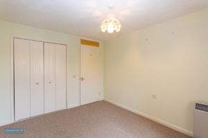 Bedroom- click for photo gallery